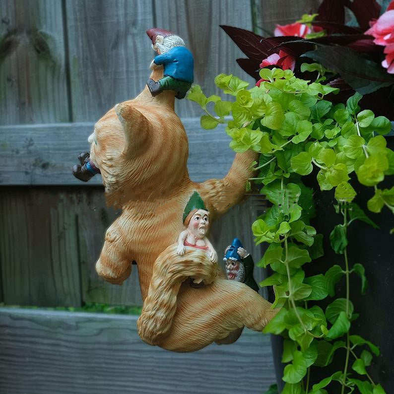 Decorative Resin Ornaments For Outdoor Garden  Statue